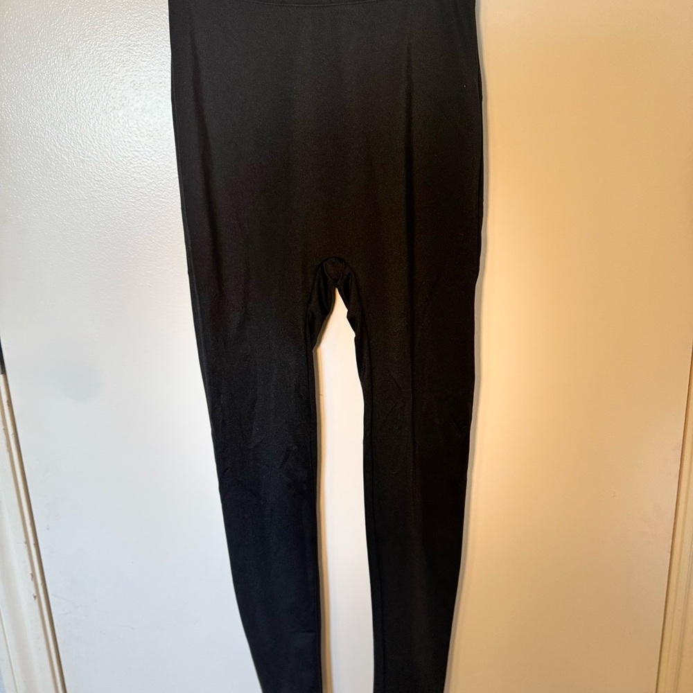 YITTY by Fabletics Headliner Shaping Legging Smooth Black